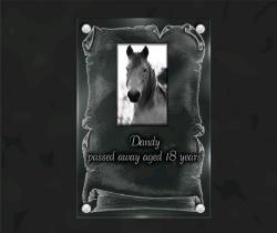 Memorial plaque horse